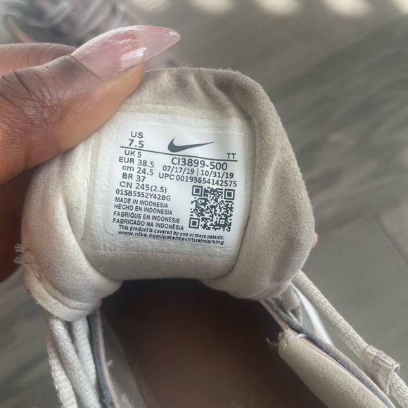 Nike air 270 react - Picture 3 of 5